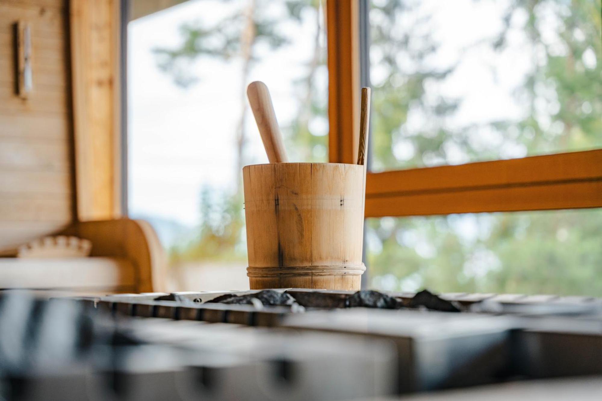 My Arbor - Dolomites Hotel Bressanone Luaran gambar A mortar and pestle